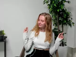 OdelynFurness's Live Sex Cam Show
