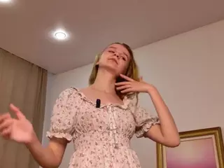 OdelynFurness's Live Sex Cam Show