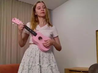 OdelynFurness's Live Sex Cam Show