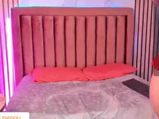 SayaryThedolll's Live Sex Cam Show