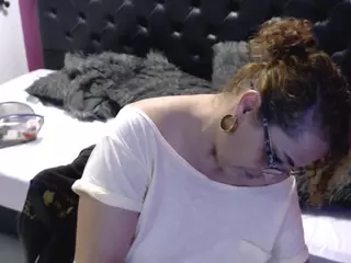 Skarlet-Grey's Live Sex Cam Show