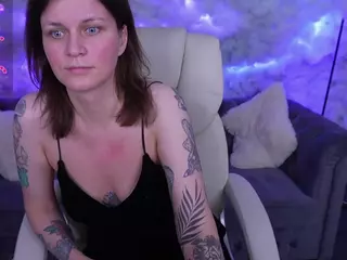 TinaMelt's Live Sex Cam Show