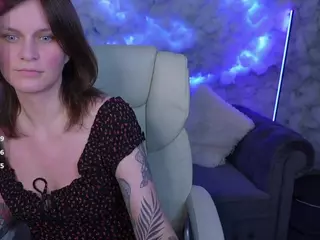 TinaMelt's Live Sex Cam Show