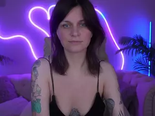 TinaMelt's Live Sex Cam Show