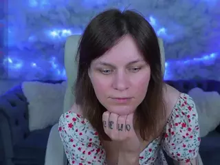 TinaMelt's Live Sex Cam Show