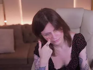 TinaMelt's Live Sex Cam Show