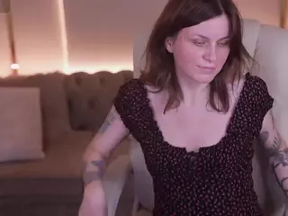 TinaMelt's Live Sex Cam Show