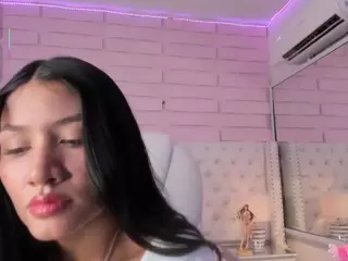 alondra77's Live Sex Cam Show