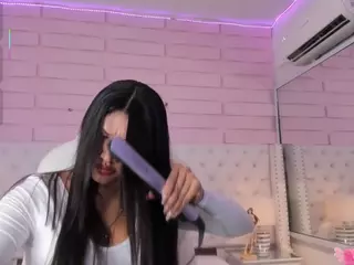 alondra77's Live Sex Cam Show