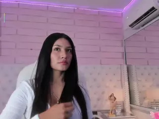 alondra77's Live Sex Cam Show