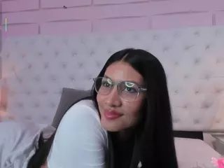 alondra77's Live Sex Cam Show
