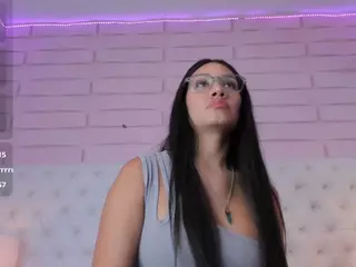 alondra77's Live Sex Cam Show
