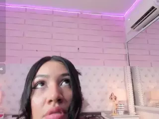 alondra77's Live Sex Cam Show