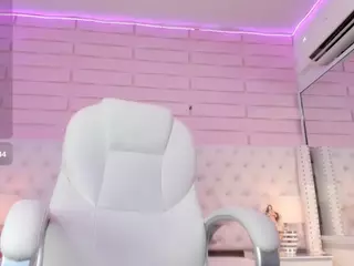 alondra77's Live Sex Cam Show