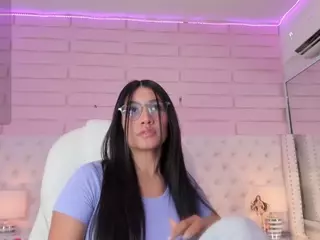 alondra77's Live Sex Cam Show
