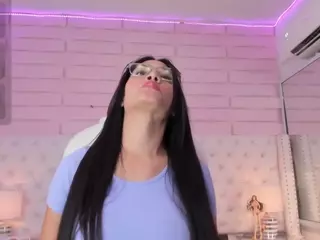 alondra77's Live Sex Cam Show