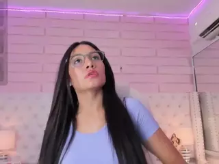 alondra77's Live Sex Cam Show