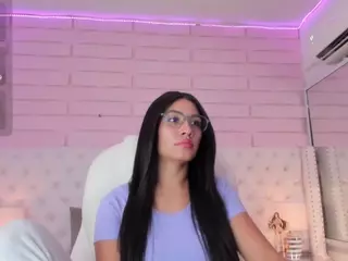 alondra77's Live Sex Cam Show