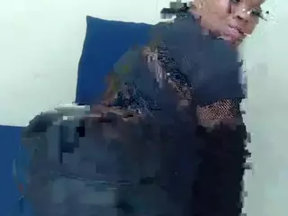 BlackAssxx21's Live Sex Cam Show