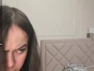 BlissBeames's Live Sex Cam Show