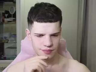 callmechristiian's Live Sex Cam Show