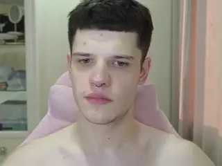 callmechristiian's Live Sex Cam Show