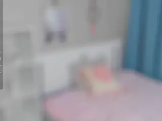 GaynaCowee's Live Sex Cam Show