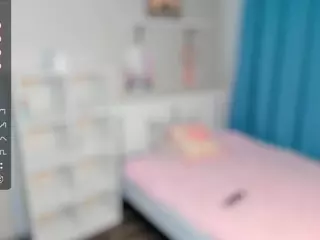 GaynaCowee's Live Sex Cam Show