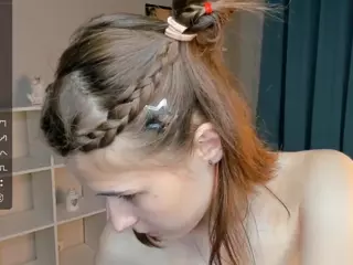 GaynaCowee's Live Sex Cam Show