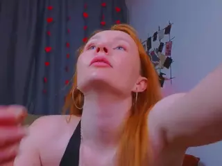JoyceJones's Live Sex Cam Show