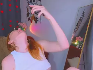 Joyce's Live Sex Cam Show