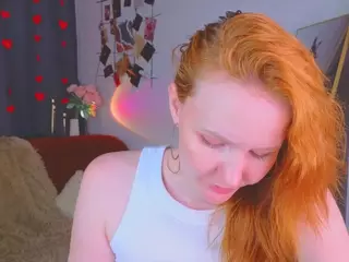Joyce's Live Sex Cam Show