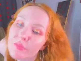 Joyce's Live Sex Cam Show