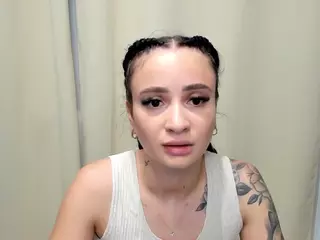 lvmexoxo's Live Sex Cam Show