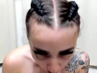 lvmexoxo's Live Sex Cam Show