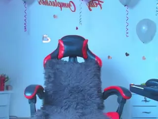 nicolhotx's Live Sex Cam Show