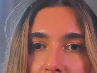 OdelynEvitt's Live Sex Cam Show