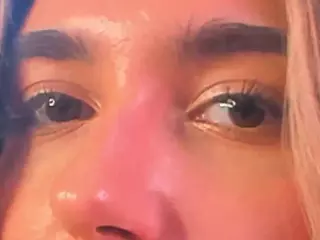 OdelynEvitt's Live Sex Cam Show