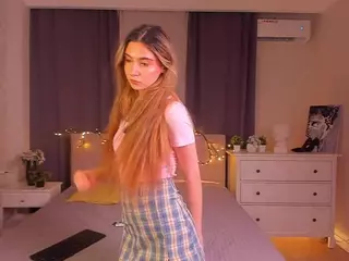 OdelynEvitt's Live Sex Cam Show