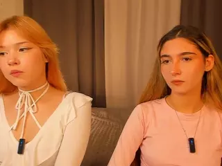 OdelynEvitt's Live Sex Cam Show