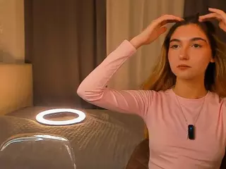 OdelynEvitt's Live Sex Cam Show