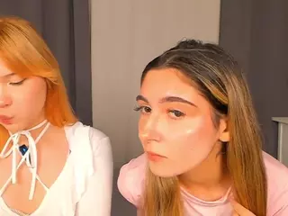 OdelynEvitt's Live Sex Cam Show