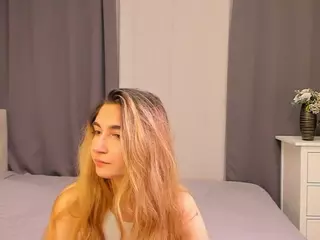 OdelynEvitt's Live Sex Cam Show