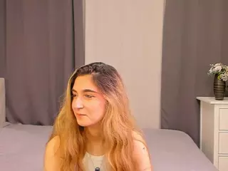 OdelynEvitt's Live Sex Cam Show