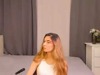 OdelynEvitt's Live Sex Cam Show