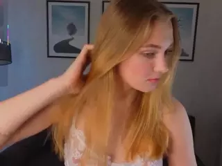 OrvaFoard's Live Sex Cam Show