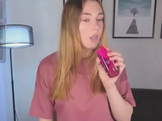OrvaFoard's Live Sex Cam Show