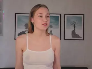 OrvaFoard's Live Sex Cam Show