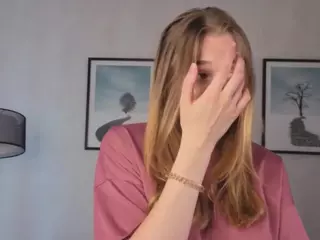 OrvaFoard's Live Sex Cam Show