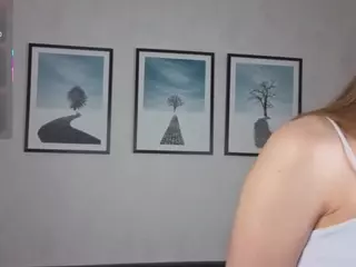 OrvaFoard's Live Sex Cam Show